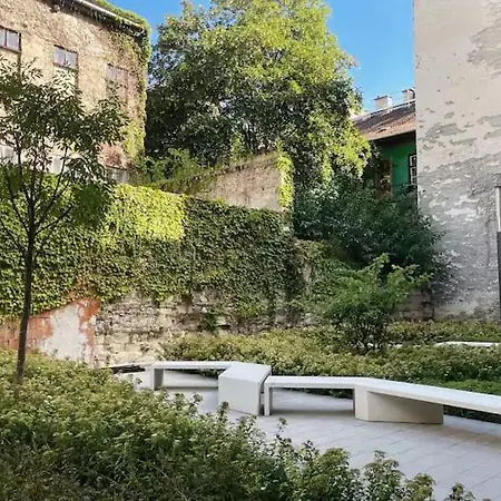 Fun & Comfort Centre