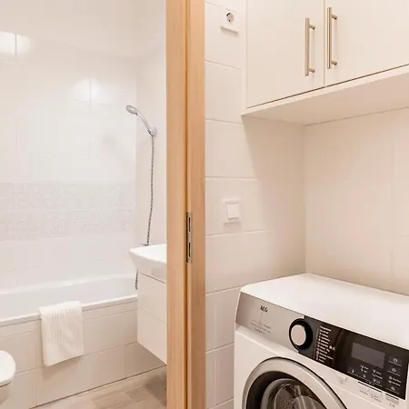 Fun & Comfort Centre