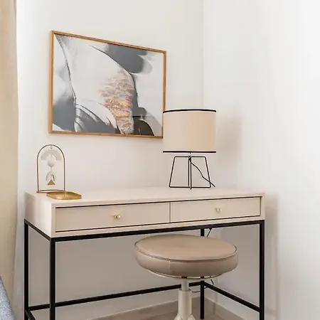 Fun & Comfort Centre *